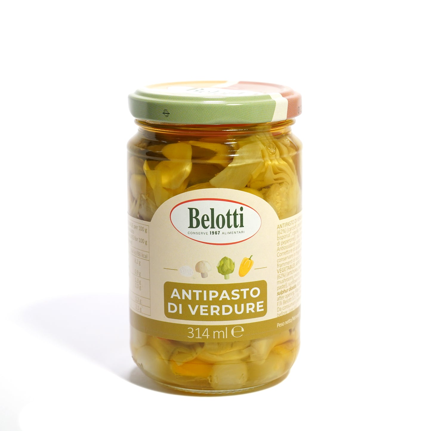 Antipasto di verdure sott'olio. Conserve alimentari, sott'olio e sottaceto.