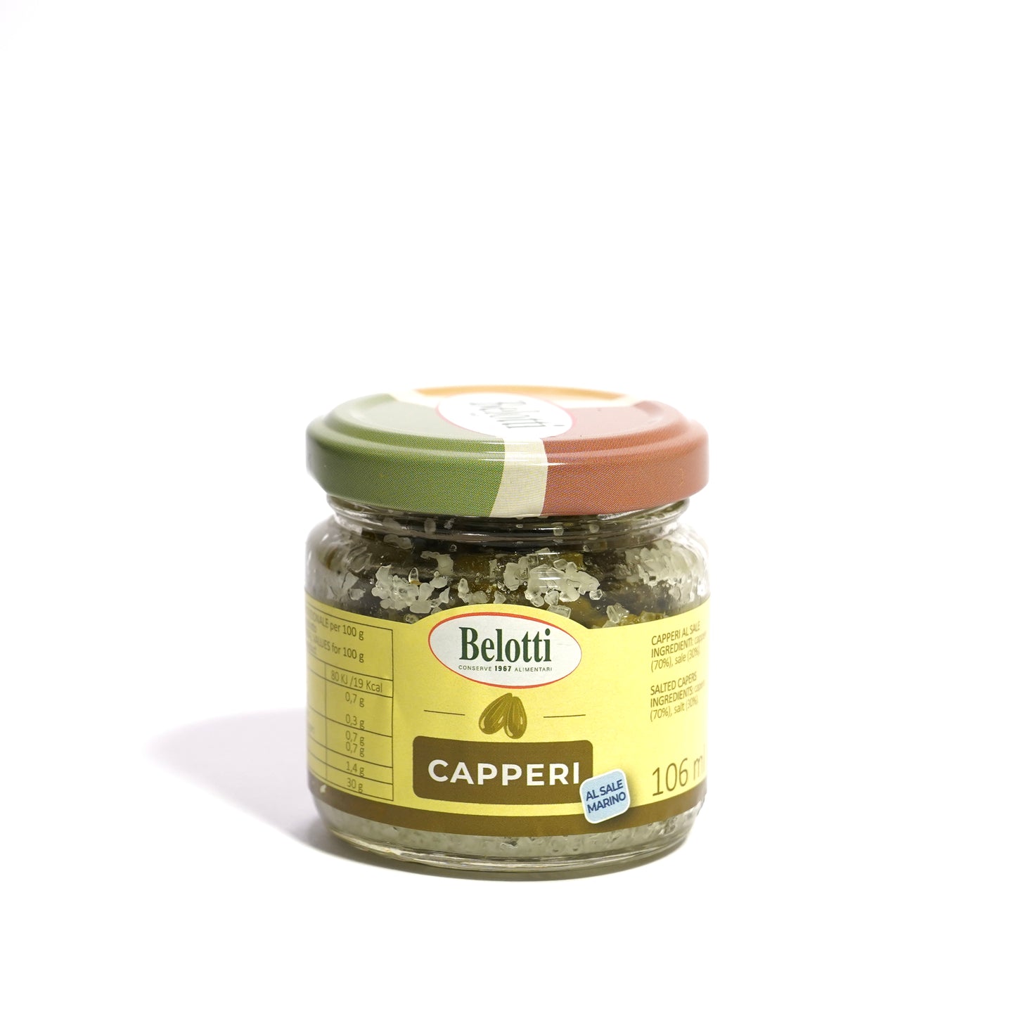 Capperi al sale marino. Conserve alimentari sott'olio e sottaceto.