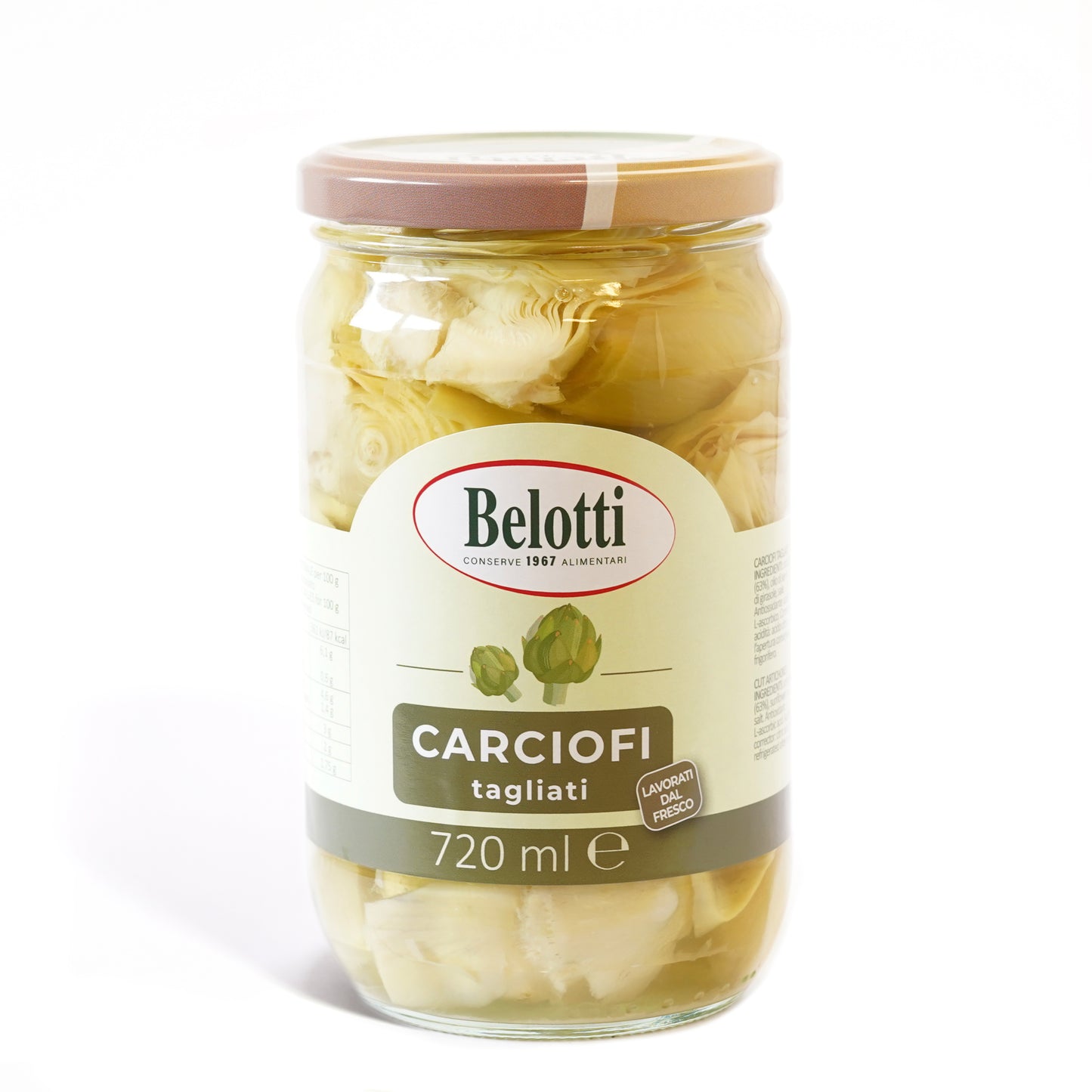 Carciofi tagliati. Carciofi tagliati sott'olio. Conserve alimentari sott'olio e sottaceto.