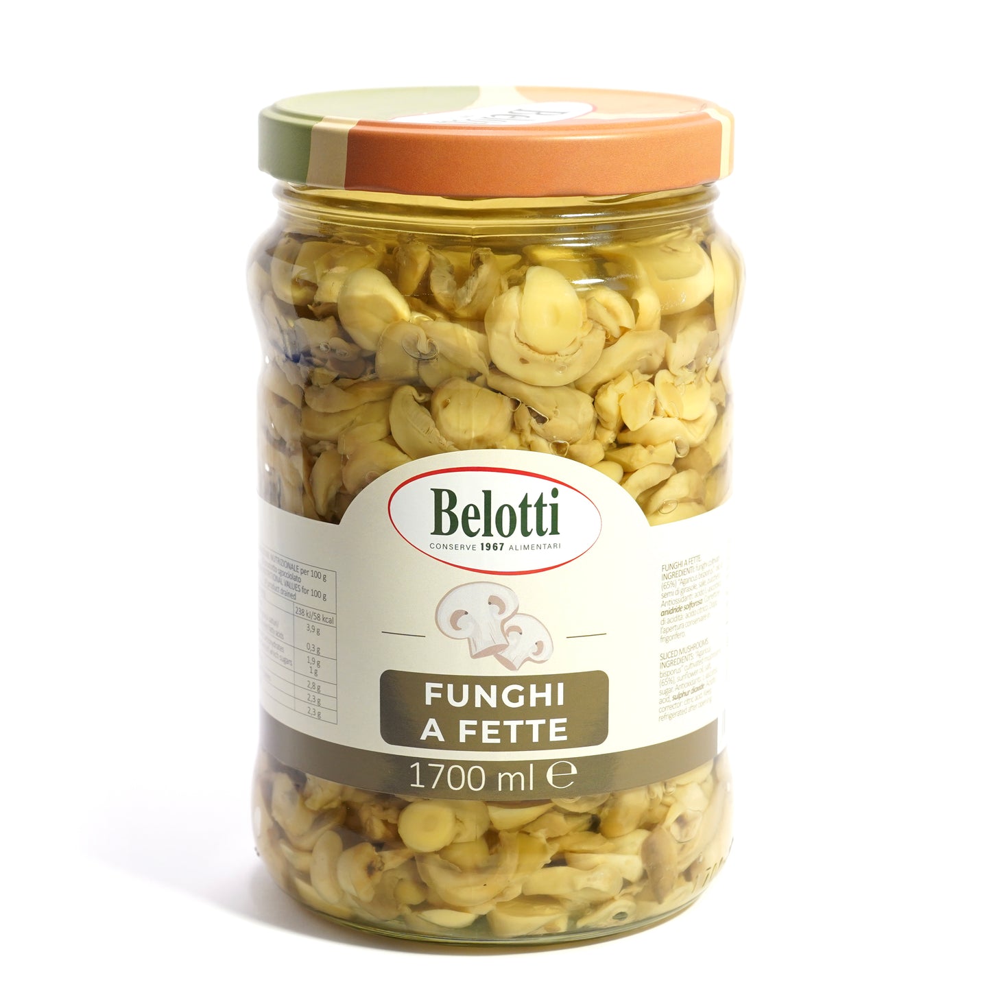 Funghi a fette conservati. Conserve alimentari sott'olio e sottaceto.