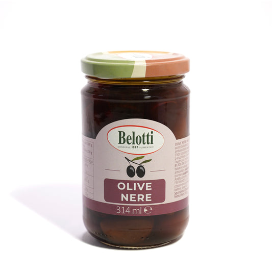 Olive Nere. Conserve alimentari sott'olio e sottaceto.