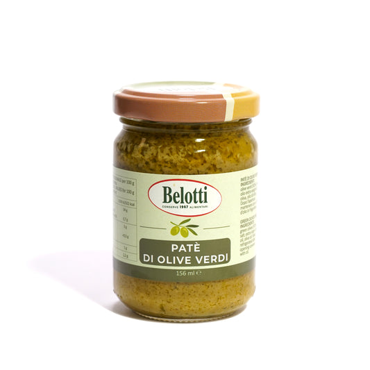 Patè di olive verdi. Conserve alimentari sott'olio e sottaceto.