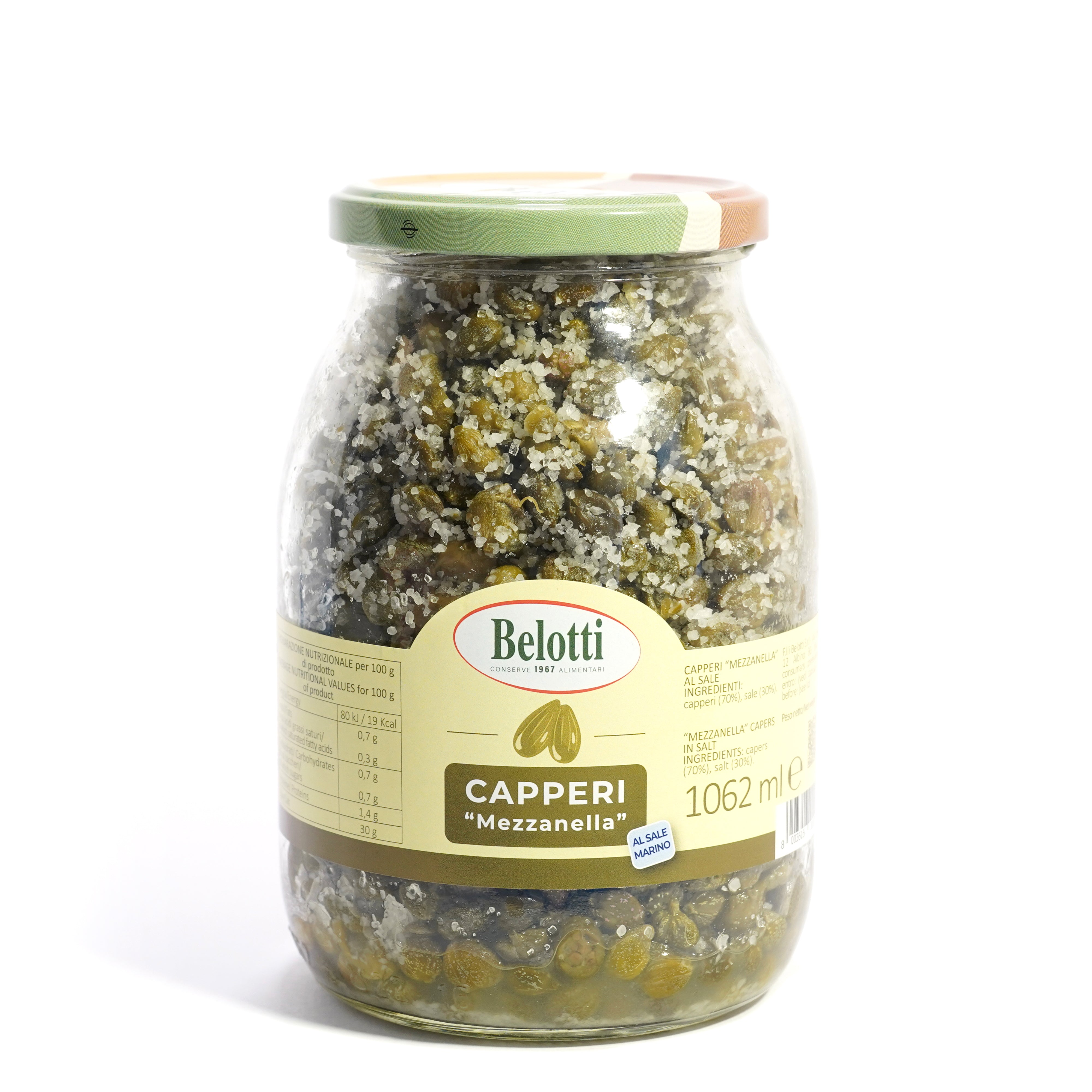 Capperi Mezzanella al sale marino. Conserve alimentari sott'olio e sottaceto.