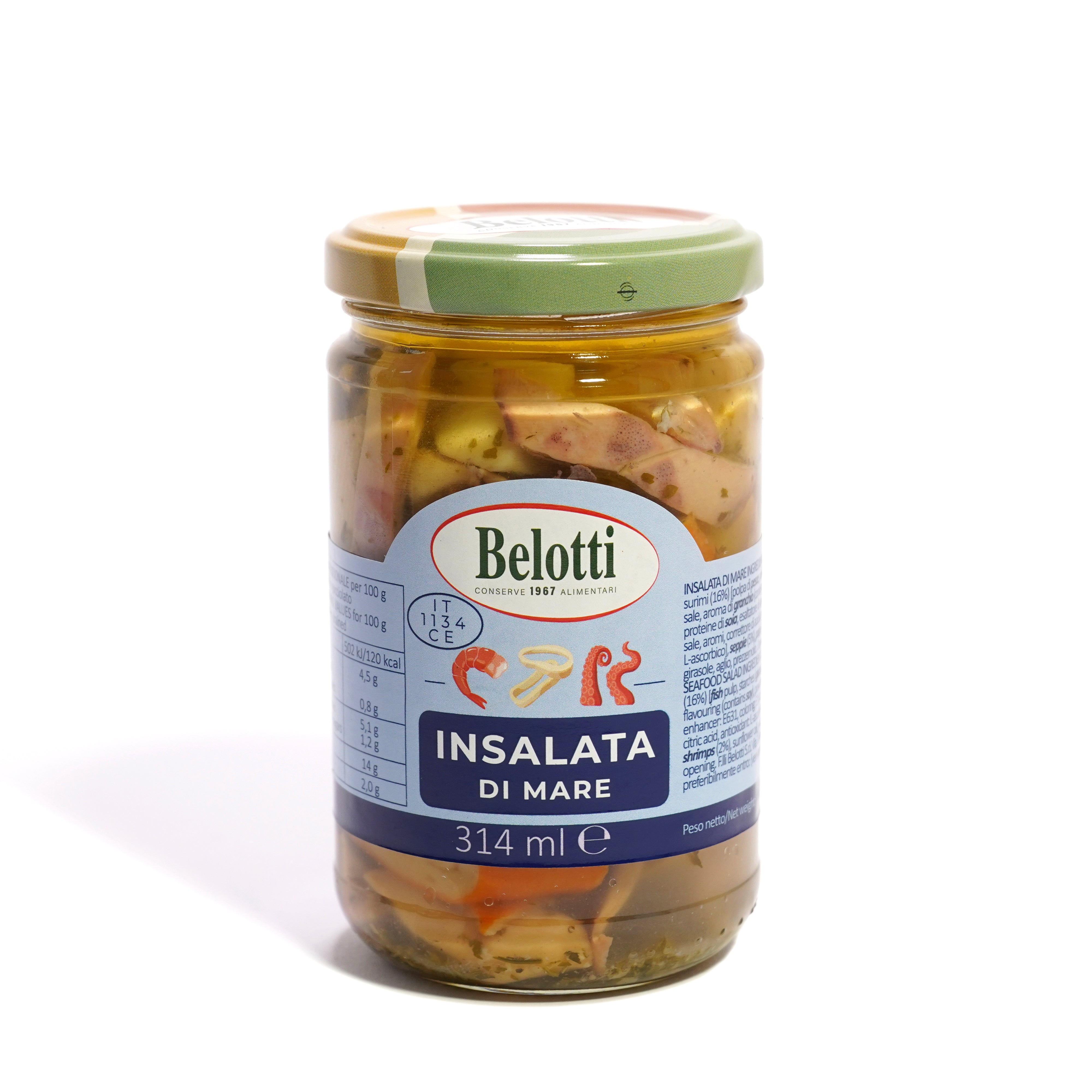 Insalata di mare. Conserve alimentari sott'olio e sottaceto.